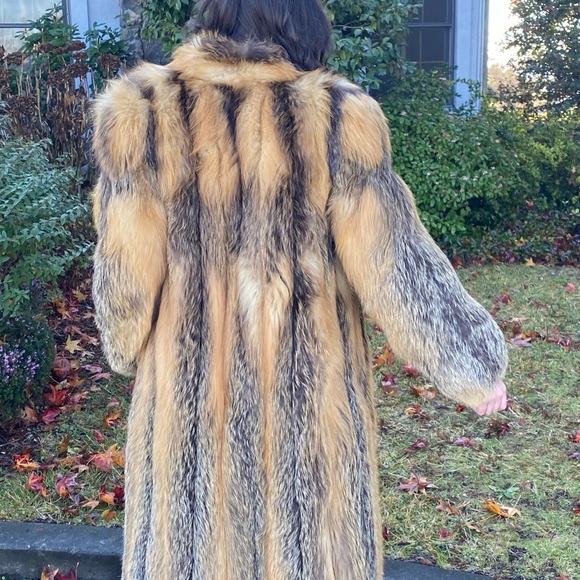 Vintage - Furs by Mannis in Beverly Hills - Full Length Canadian Cross Fox Fur - Picture 4 of 16